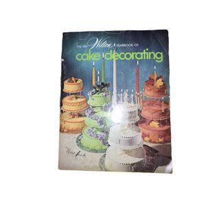 Wilton Yearbook of Cake Decorating 1974 Vintage